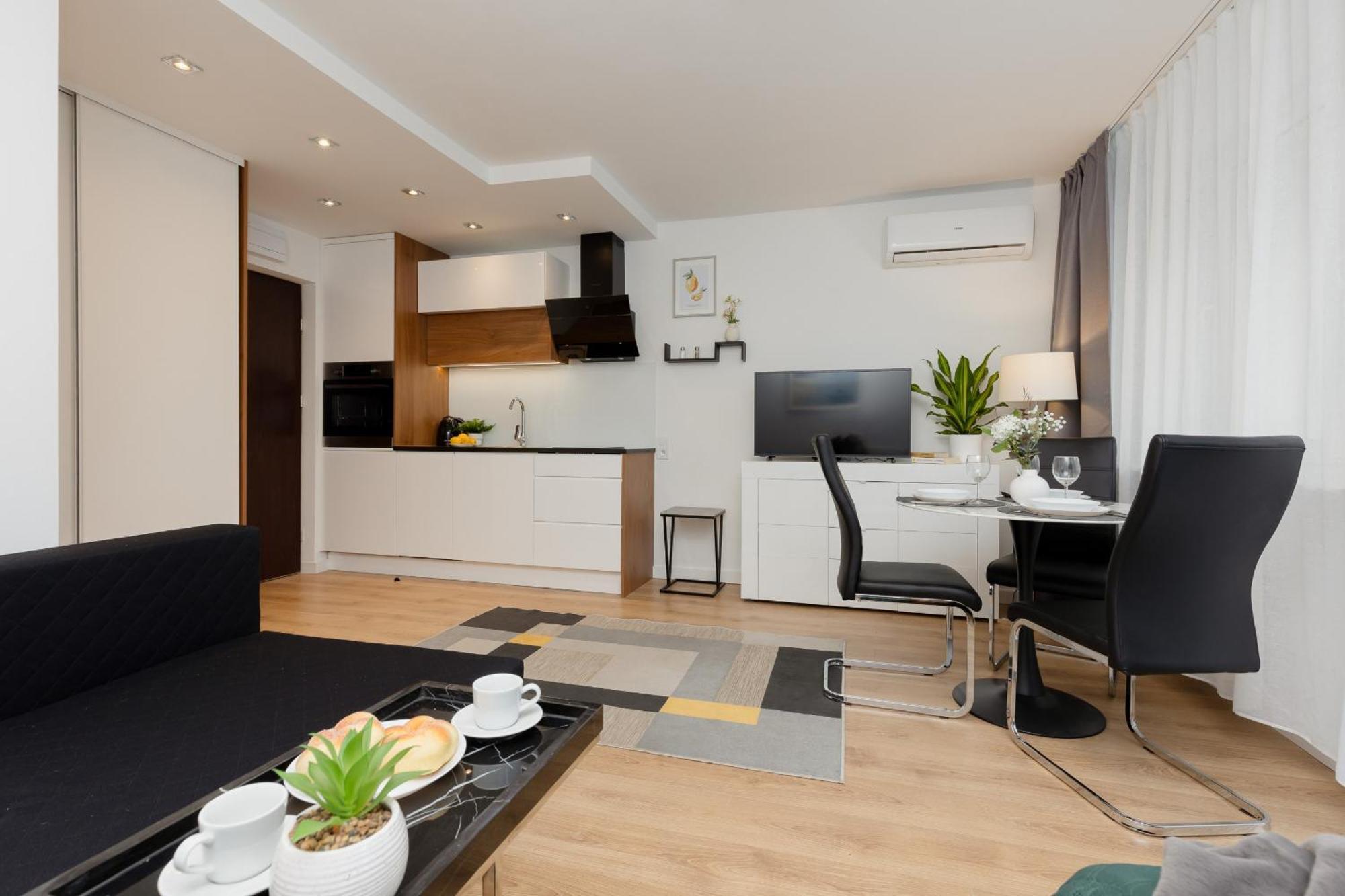 Studio Bruna Metro Pole Mokotowskie By Noclegi Renters Warsaw Ngoại thất bức ảnh